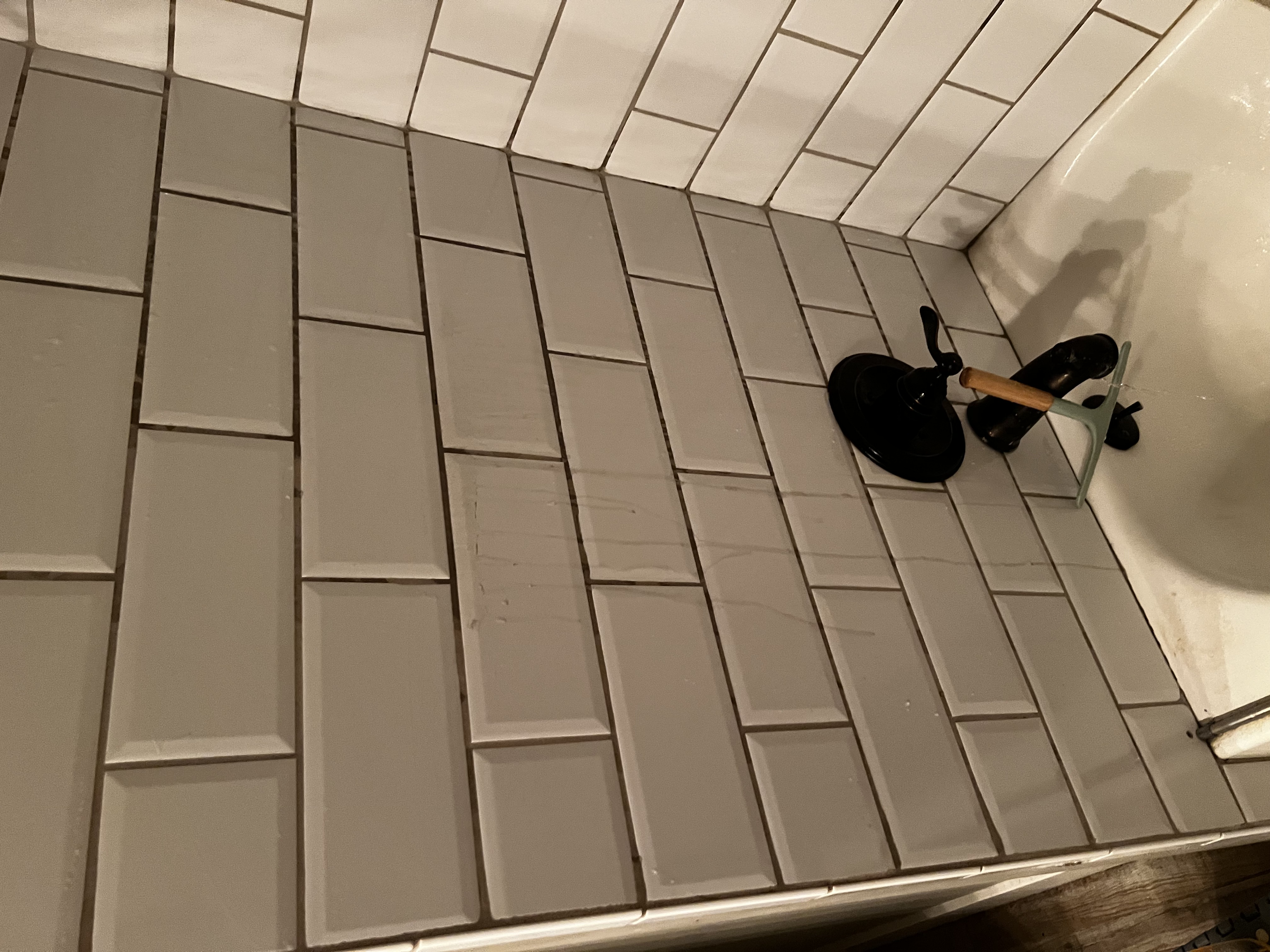 shower wall tile and grout cleaning, deep cleaning, professional bathroom cleaning, clean bathroom, professional cleaning service, tile and grout deep clean